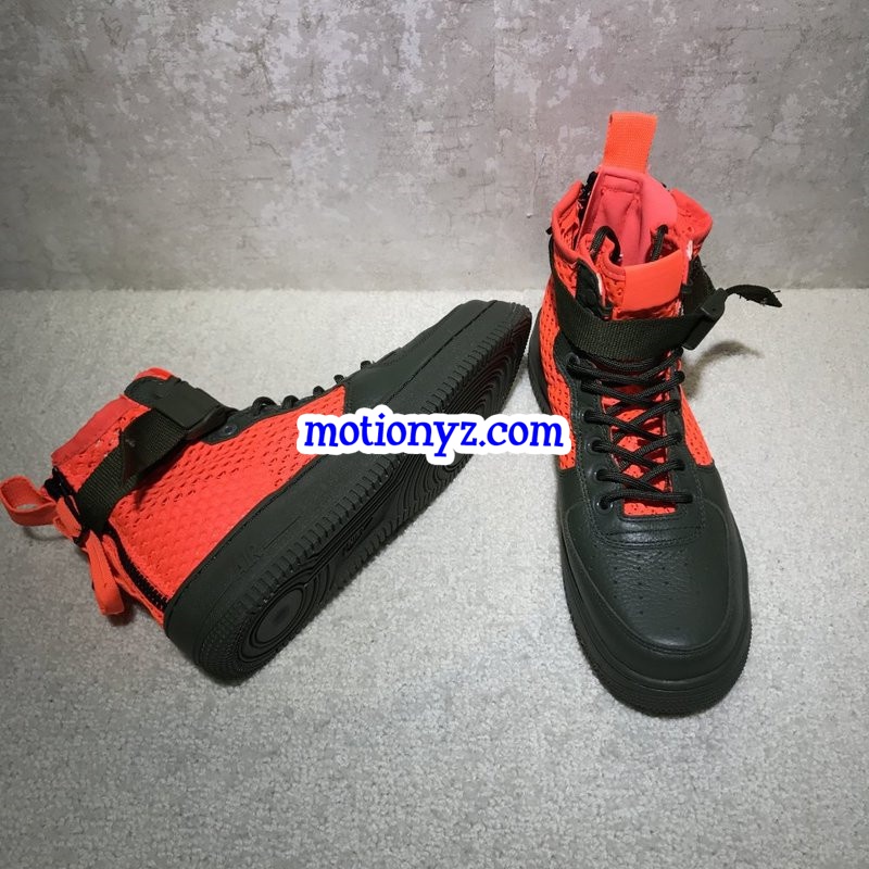 Nk SF Air Force 1 Mid QS Red